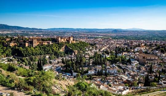 Explore Weed (Cannabis) in Granada, Spain in 2026. How to obtain (buy) weed in Granada.