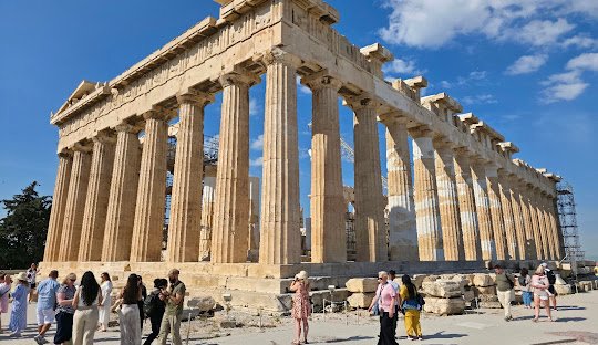 Explore the Cannabis (weed) Culture in Athens. How you can obtain (buy) weed in Athens, Greece.