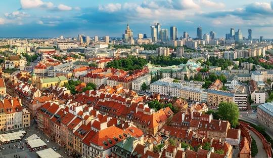 Explore the cannabis (weed) culture in Warsaw and also how to legally obtain (buy) marijuana.